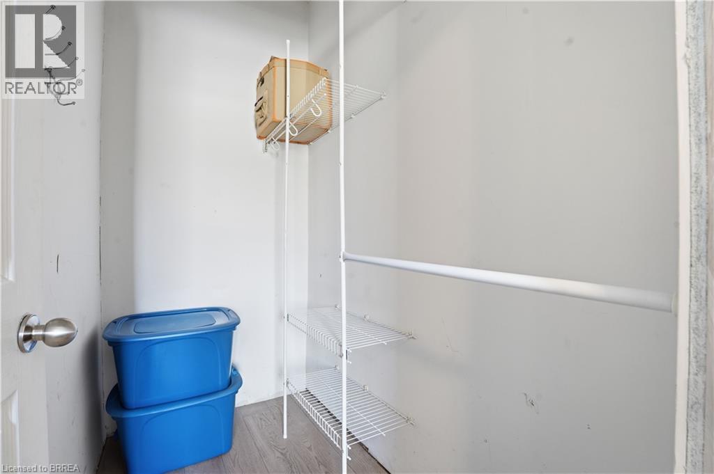 28 Wellington Street, Paris, Ontario  N3L 1S7 - Photo 14 - 40818999