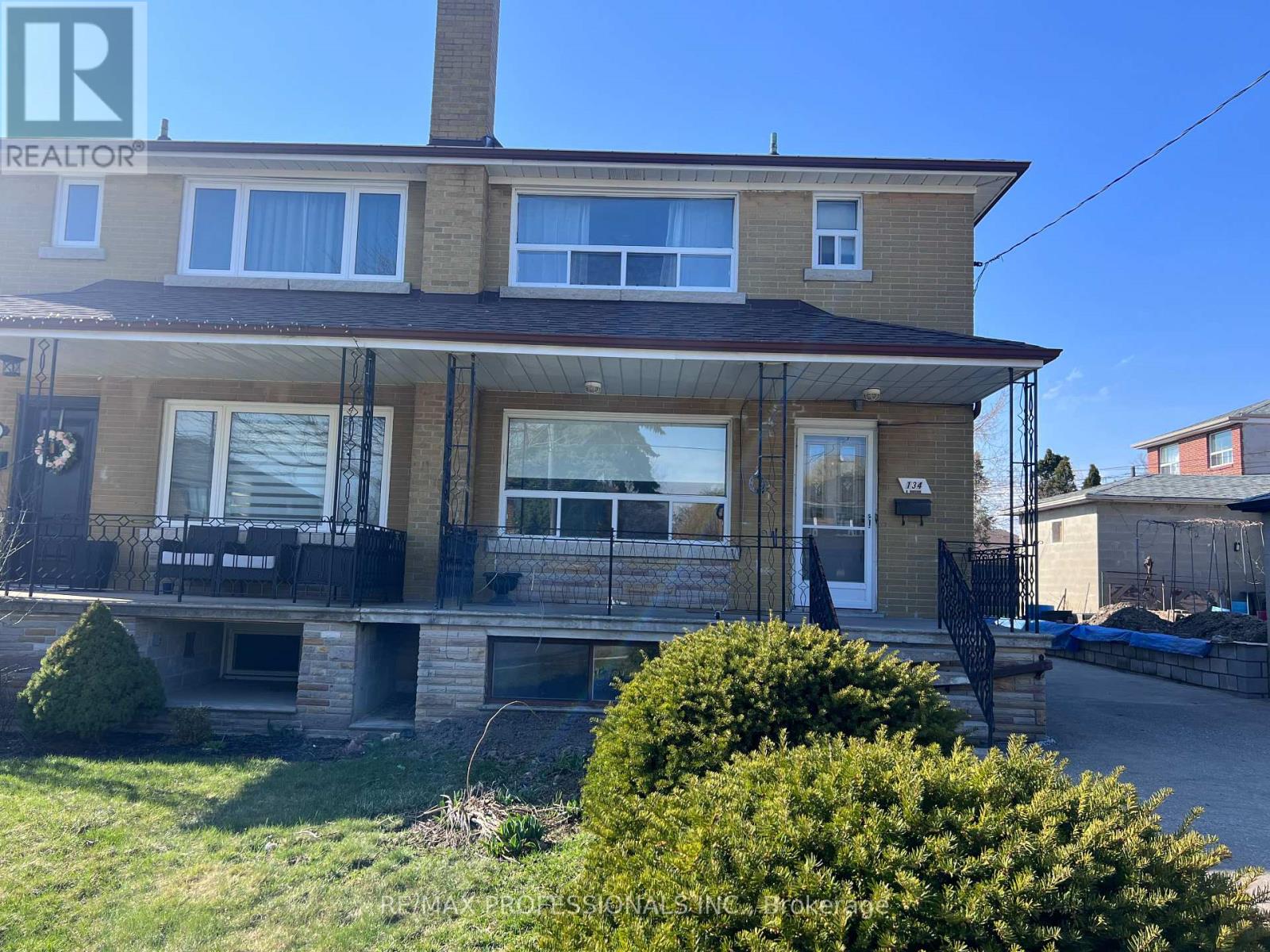 134 GILTSPUR DRIVE, Toronto, Ontario