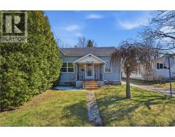 28 WELLINGTON Street, Paris, Ontario