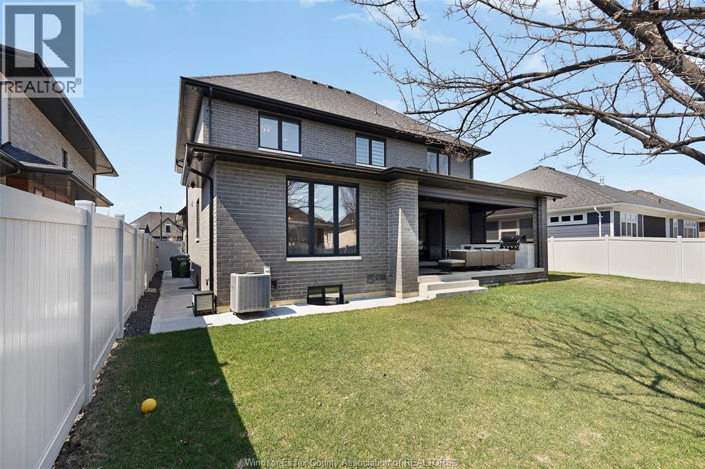 256 Xavier Circle, Lakeshore, Ontario  N0R 1A0 - Photo 47 - 26007633