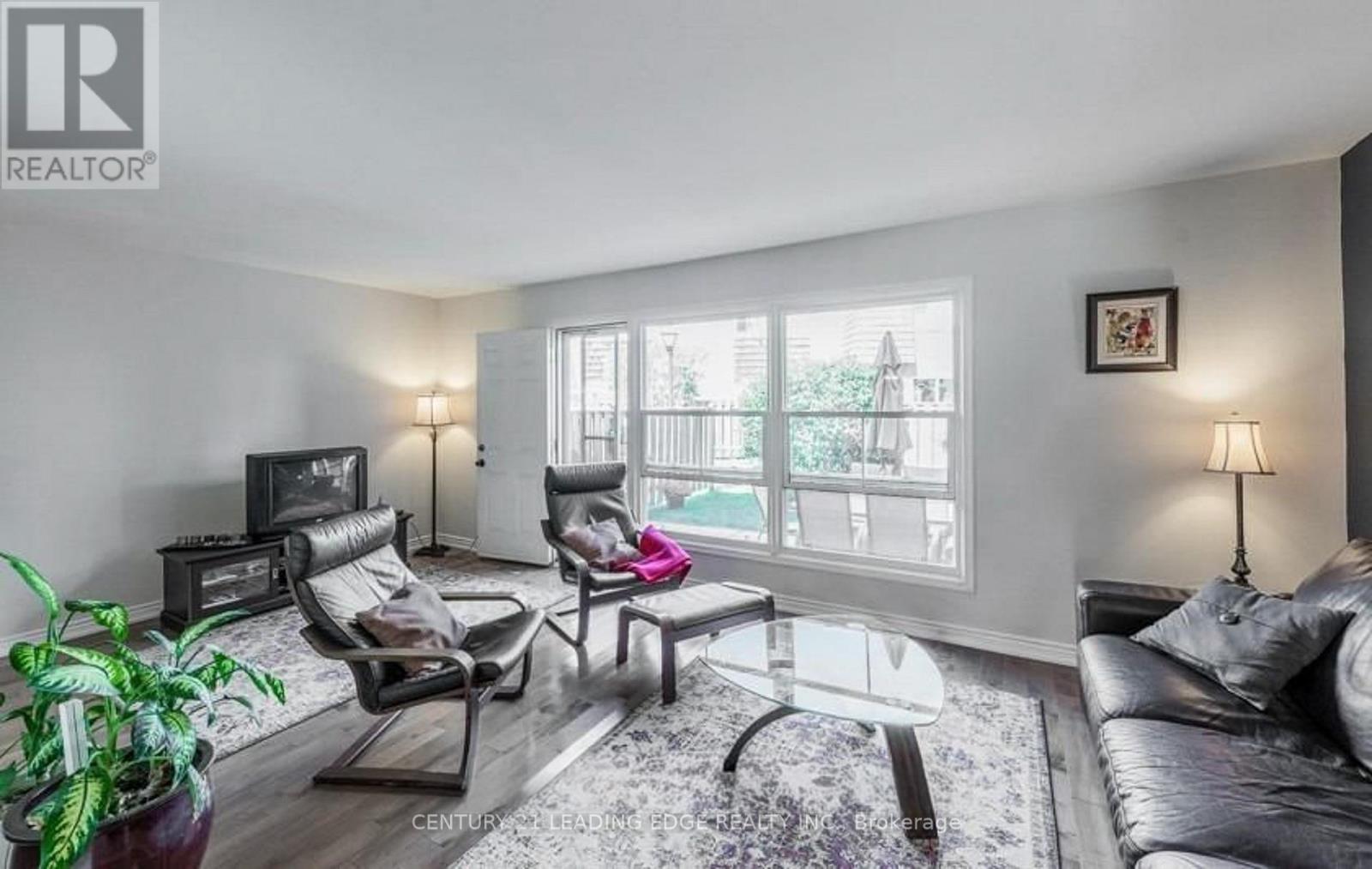 49 - 713 Burnhamthorpe Road, Toronto, Ontario  M9C 2Z6 - Photo 5 - W12904618