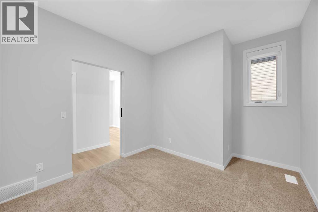 42 Savoy Landing Se, Calgary, Alberta  T3S 0E1 - Photo 20 - A2295703