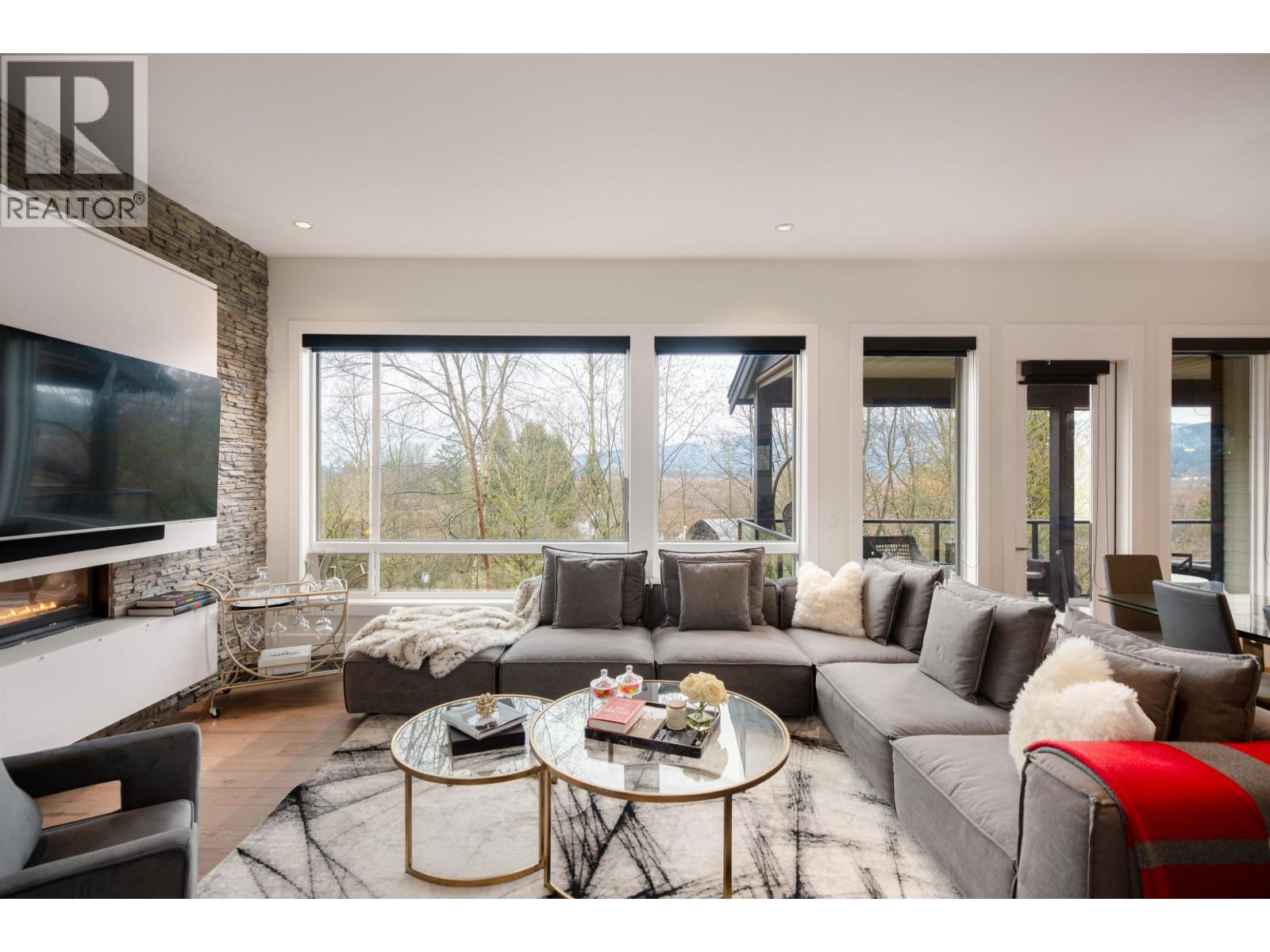 13665 Mckercher Drive, Maple Ridge, British Columbia  V4R 0E1 - Photo 4 - R3087295