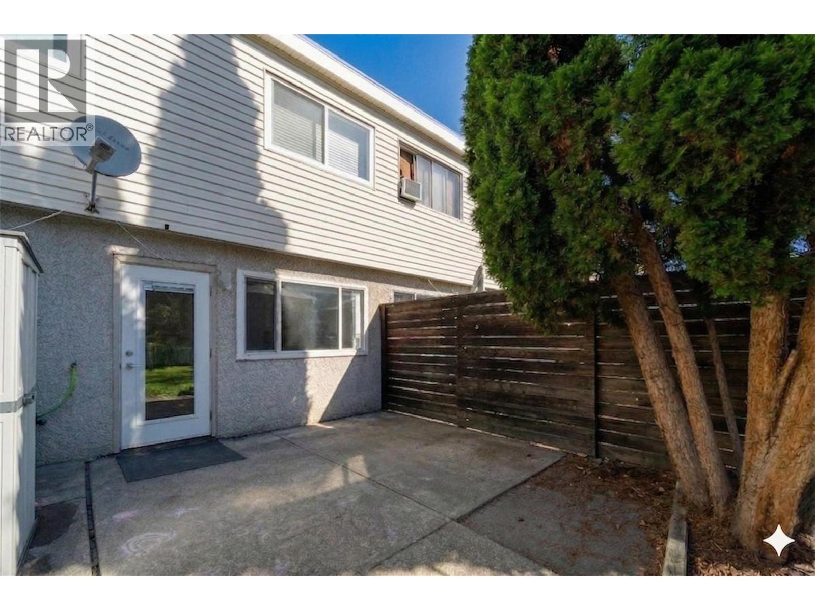 700 Collingwood Drive Unit# 4, Kamloops, British Columbia  V2B 6B9 - Photo 14 - 10382673