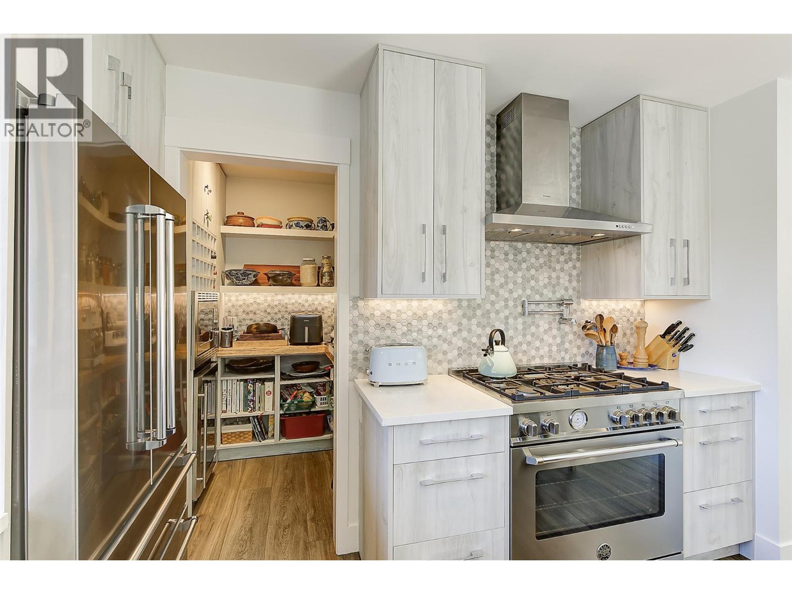 4354 Kensington Drive, Kelowna, British Columbia  V1W 2L8 - Photo 33 - 10382705