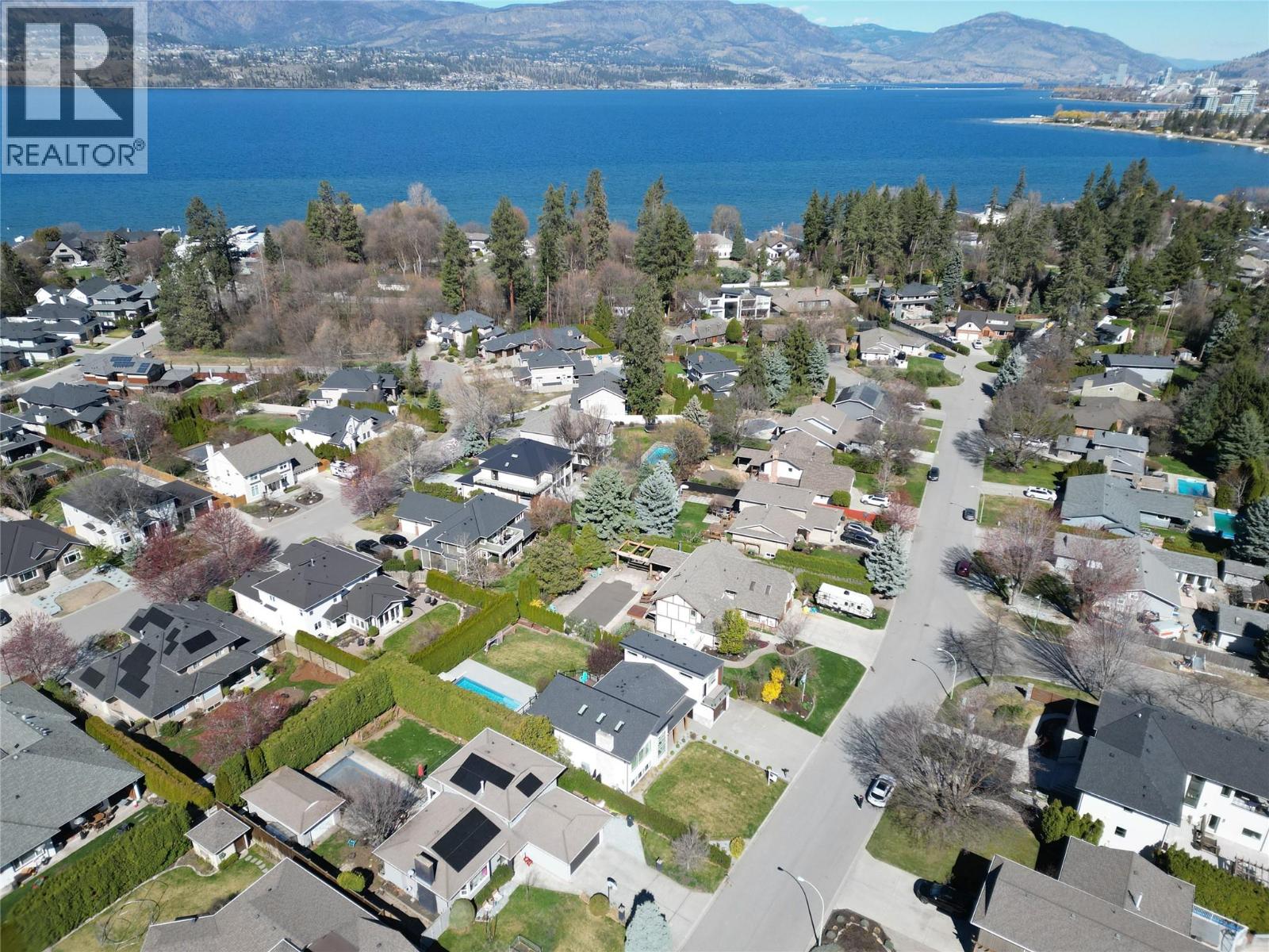 4354 Kensington Drive, Kelowna, British Columbia  V1W 2L8 - Photo 5 - 10382705