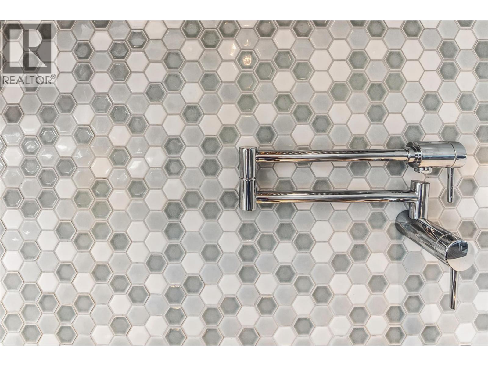 4354 Kensington Drive, Kelowna, British Columbia  V1W 2L8 - Photo 40 - 10382705