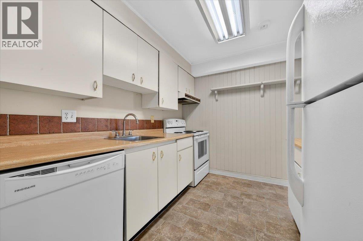 403 1340 Duchess Avenue, West Vancouver, British Columbia  V7T 1H6 - Photo 15 - R3109486