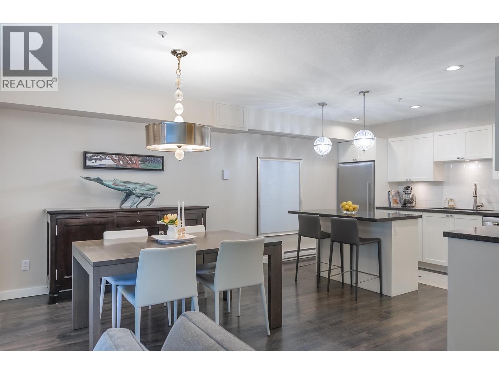 796 W 15th Avenue, Vancouver, British Columbia  V5Z 1R5 - Photo 3 - R3109491