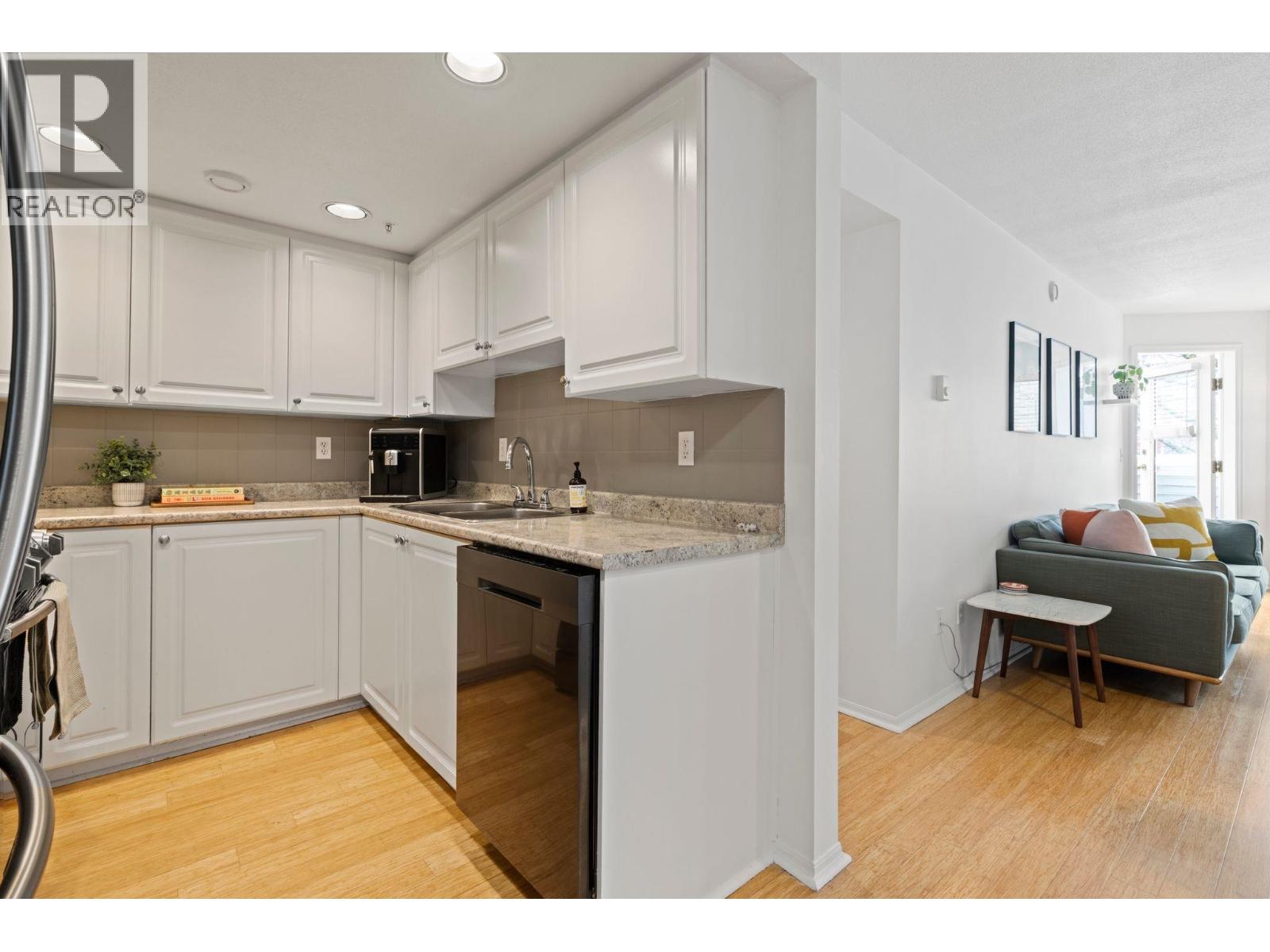 306 1723 Frances Street, Vancouver, British Columbia  V5L 1Z5 - Photo 19 - R3109494