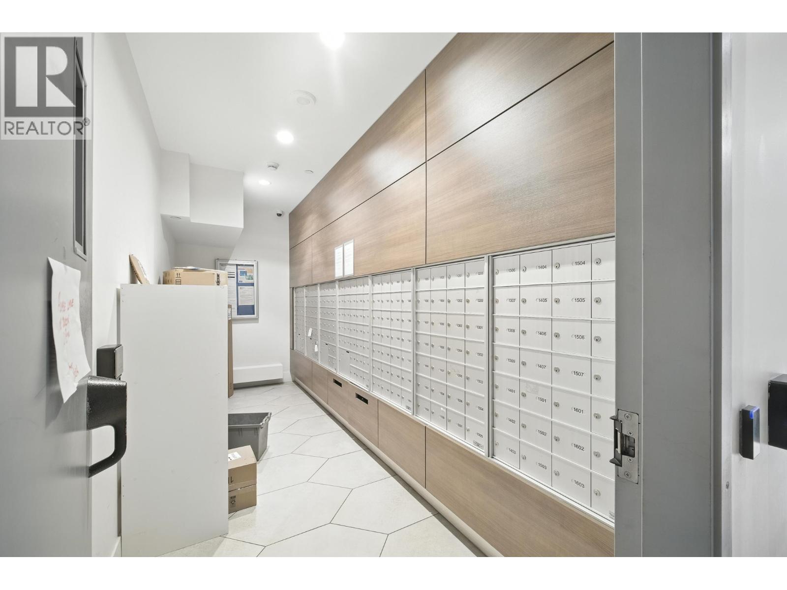 418 8850 University Crescent, Burnaby, British Columbia  V5A 0C8 - Photo 31 - R3109517