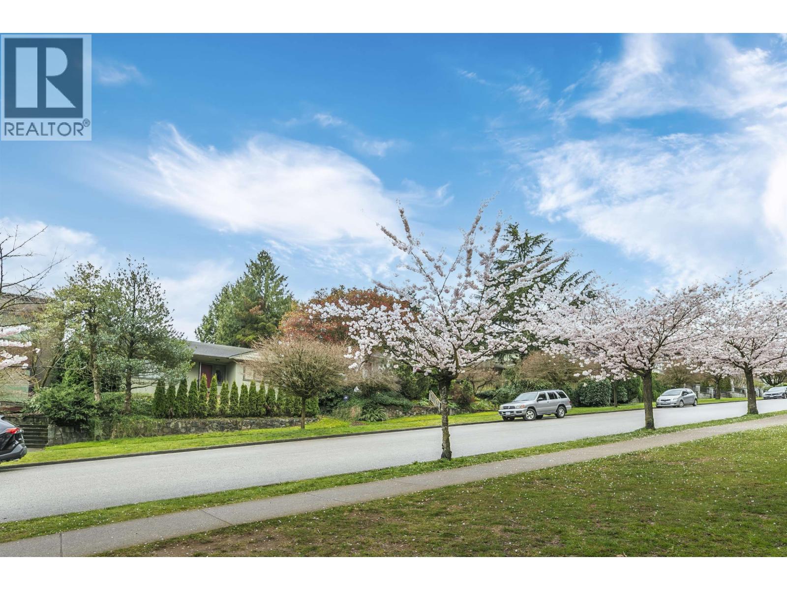 14 W 37th Avenue, Vancouver, British Columbia V5Y 2N1 - Photo 22 - R3109520