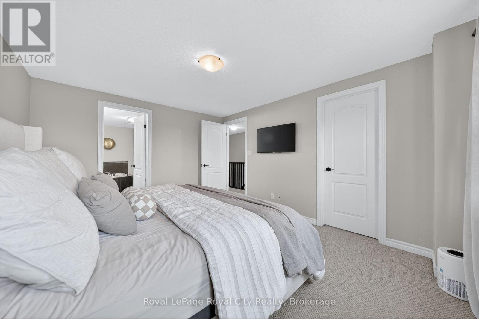 102 Edwards Street, Guelph, Ontario  N1E 0H8 - Photo 11 - X12979830