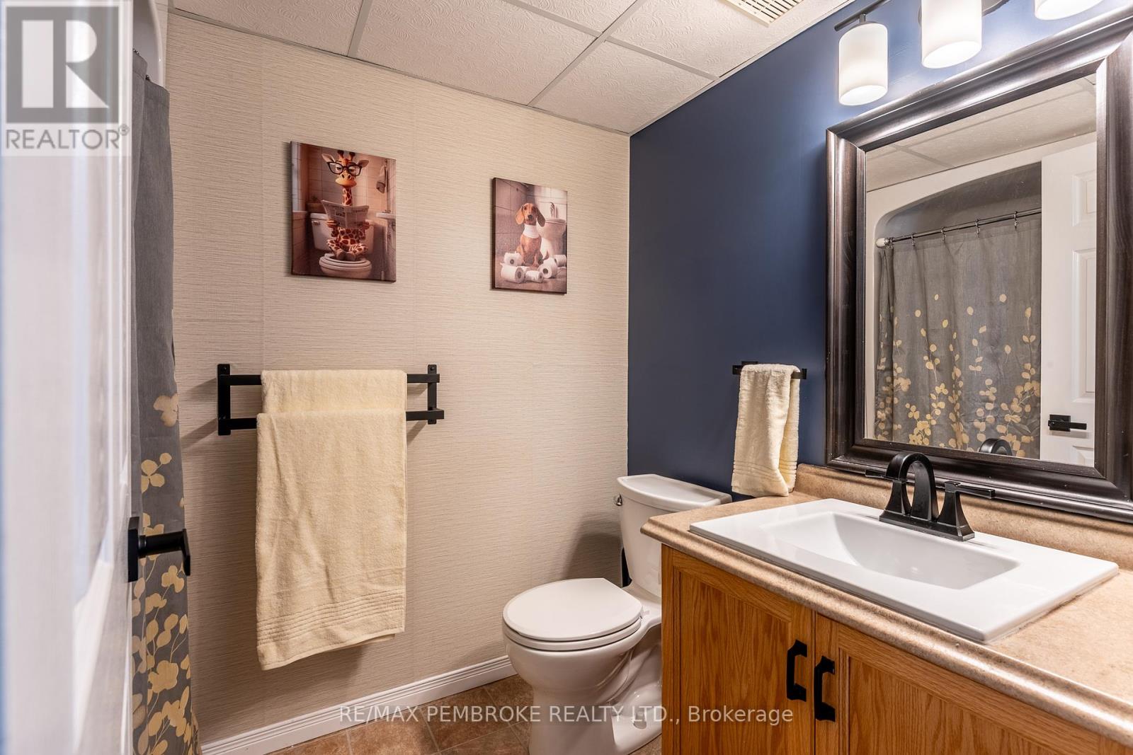 6 Steffen Street, Petawawa, Ontario  K8H 3L8 - Photo 38 - X12979842