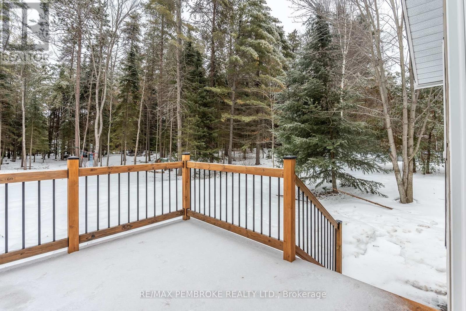 6 Steffen Street, Petawawa, Ontario  K8H 3L8 - Photo 42 - X12979842