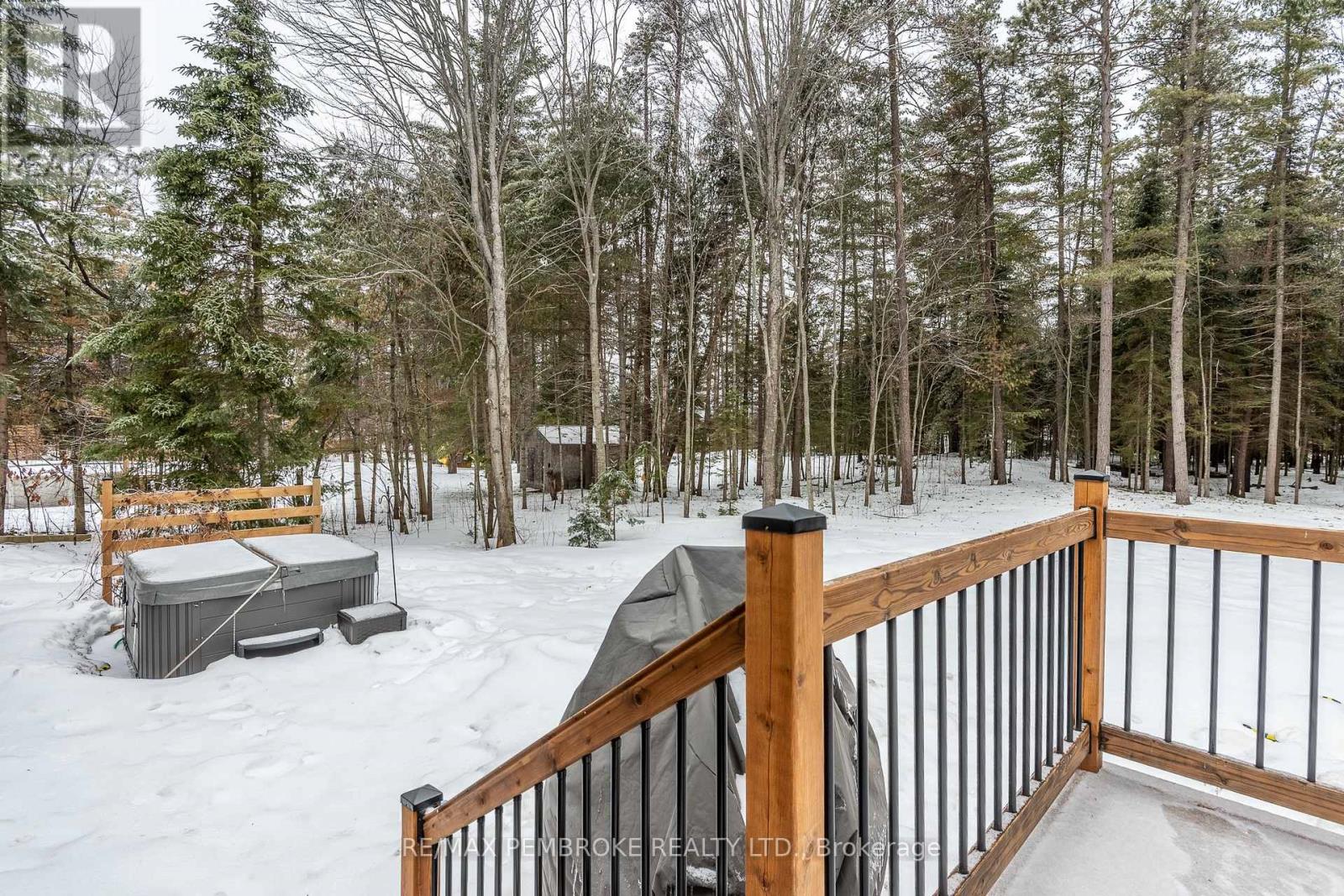 6 Steffen Street, Petawawa, Ontario  K8H 3L8 - Photo 43 - X12979842
