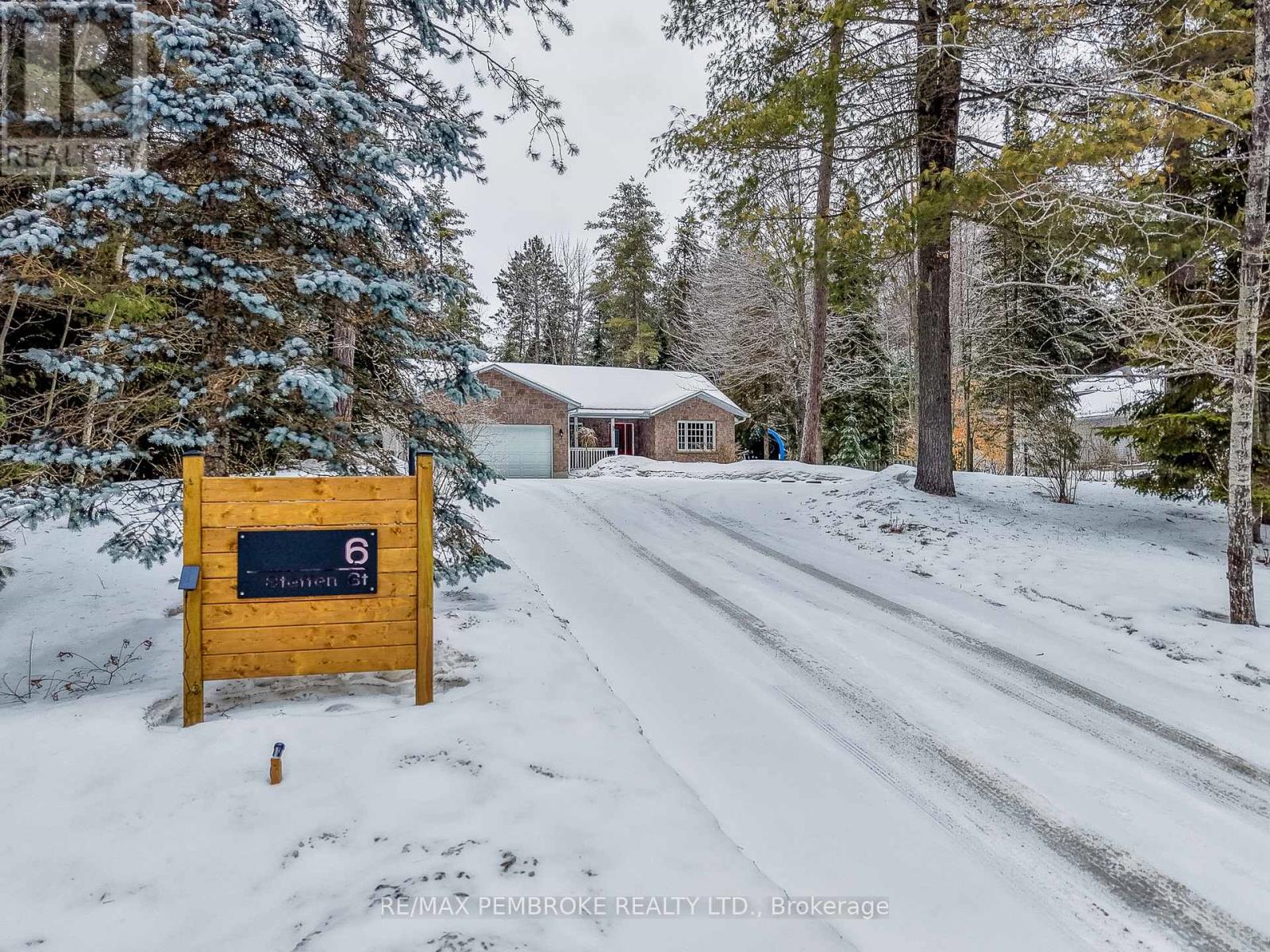 6 Steffen Street, Petawawa, Ontario  K8H 3L8 - Photo 45 - X12979842