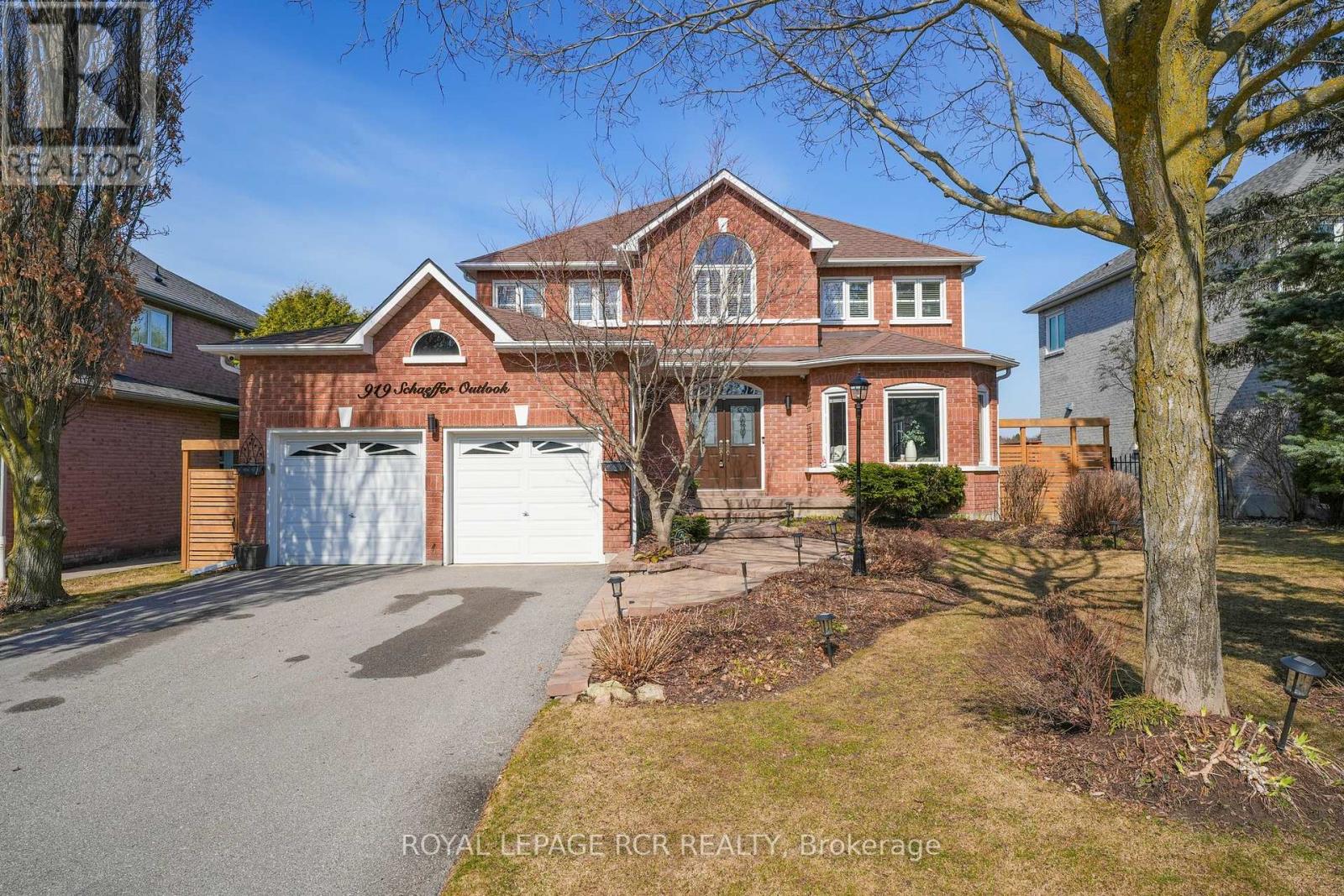 919 SCHAEFFER OUTLOOK, Newmarket, Ontario