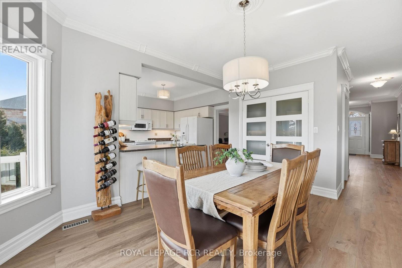 919 Schaeffer Outlook, Newmarket, Ontario  L3X 1V9 - Photo 17 - N12921358