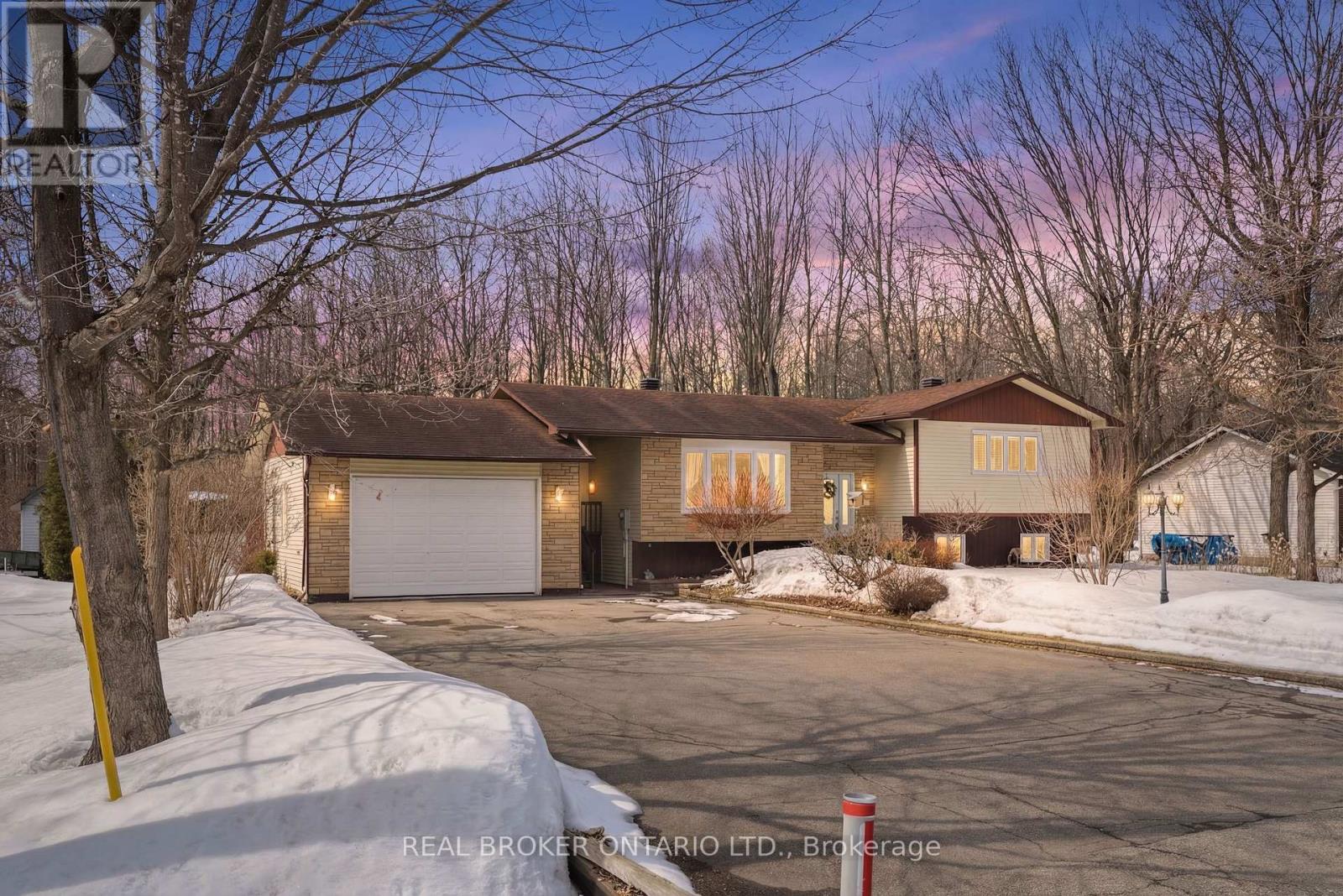 189 Maple Grove Street, The Nation, Ontario  K0A 1W0 - Photo 2 - X12979832