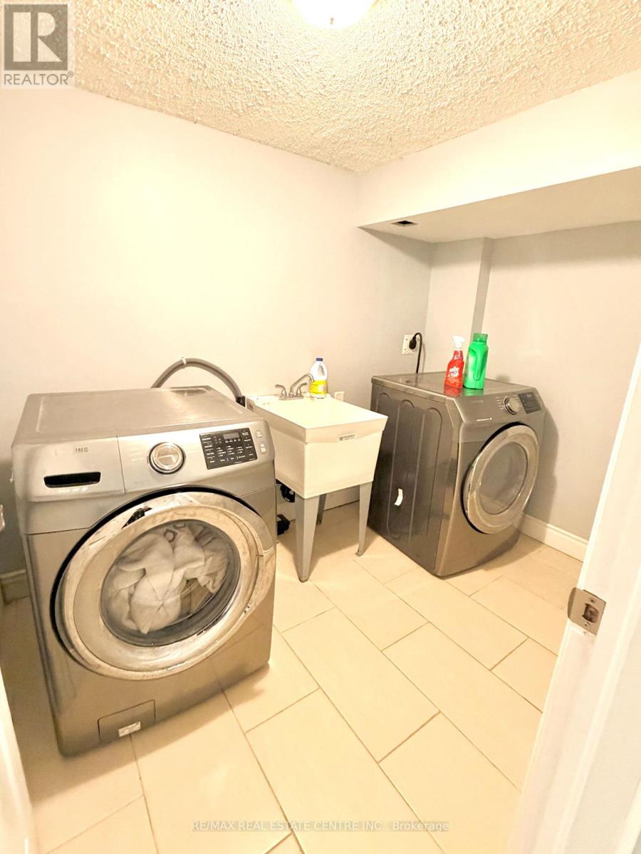 17 - 2755 Windwood Drive, Mississauga, Ontario  L5N 2C8 - Photo 26 - W12953320