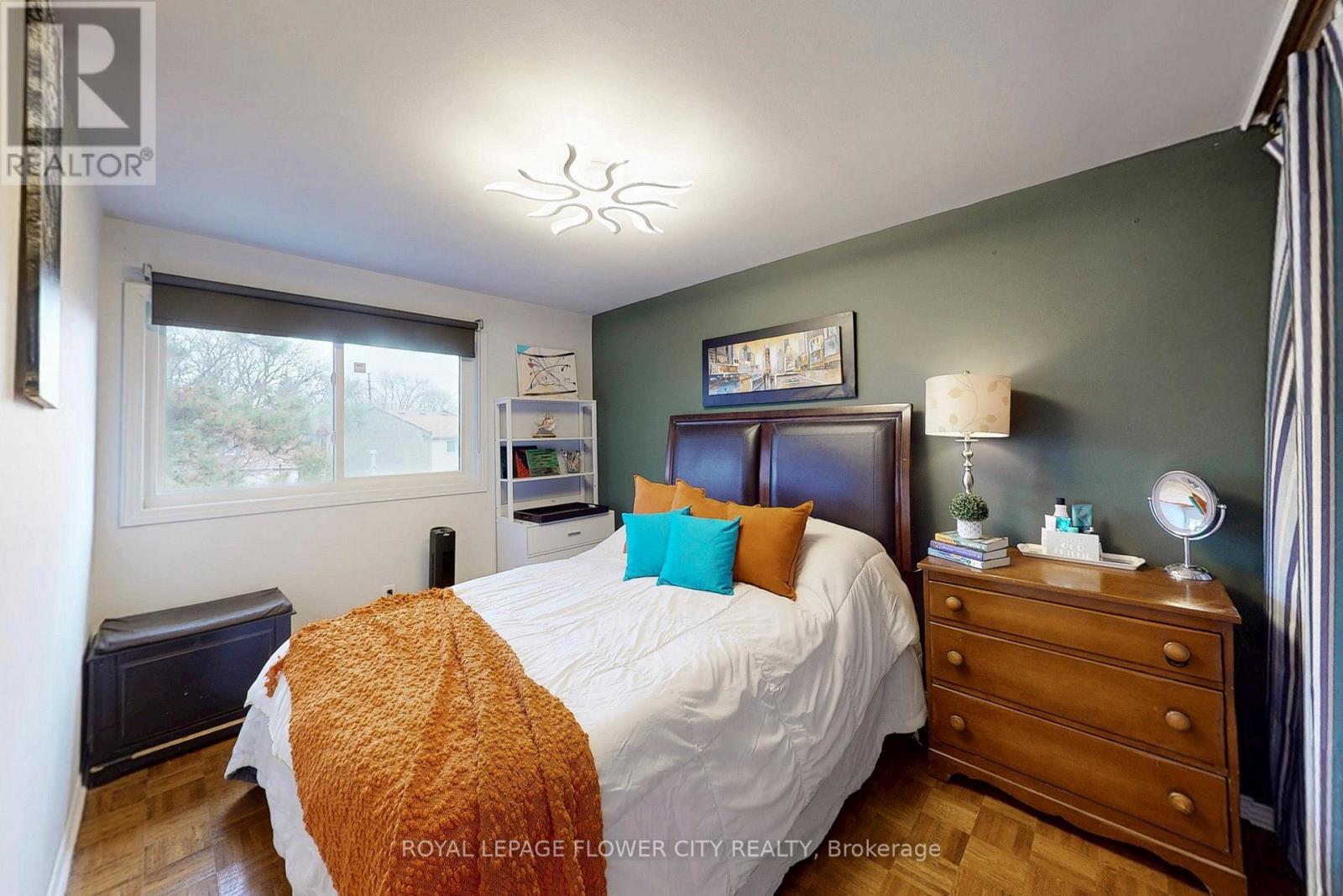 9 - 3350 Hornbeam Crescent, Mississauga, Ontario  L5L 3Z7 - Photo 21 - W12975404