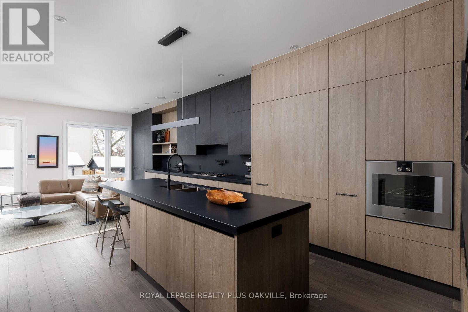 367 Manor Road E, Toronto, Ontario  M4S 1S7 - Photo 13 - C12979828