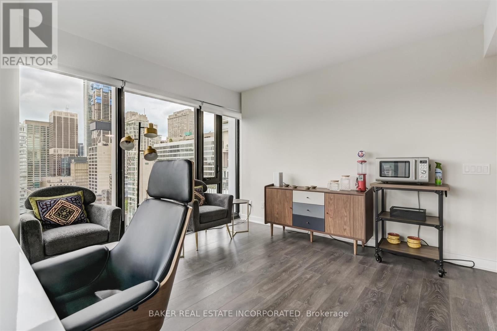 1802 - 188 Cumberland Street, Toronto, Ontario  M5R 0B6 - Photo 15 - C12979836