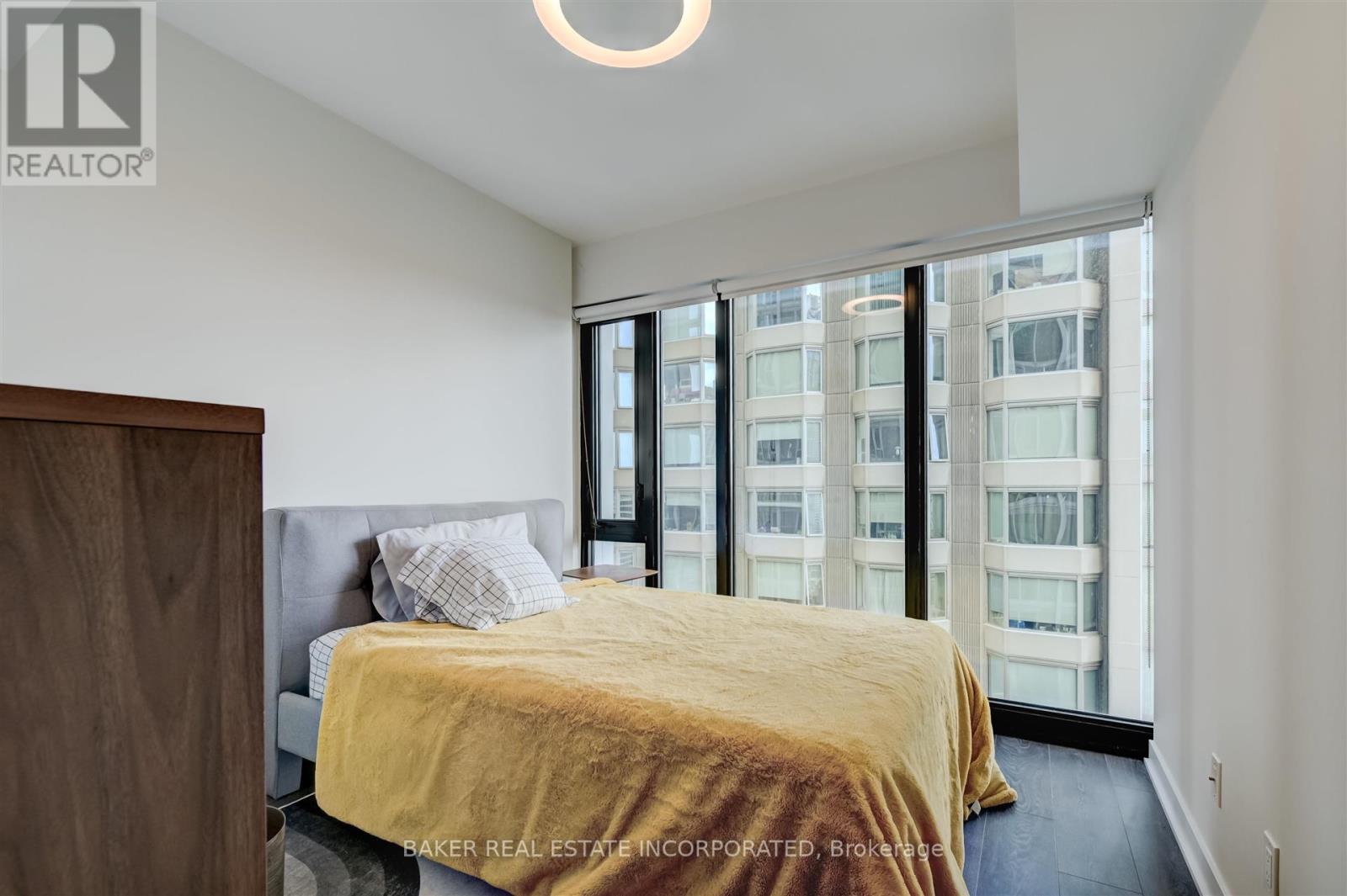 1802 - 188 Cumberland Street, Toronto, Ontario  M5R 0B6 - Photo 16 - C12979836