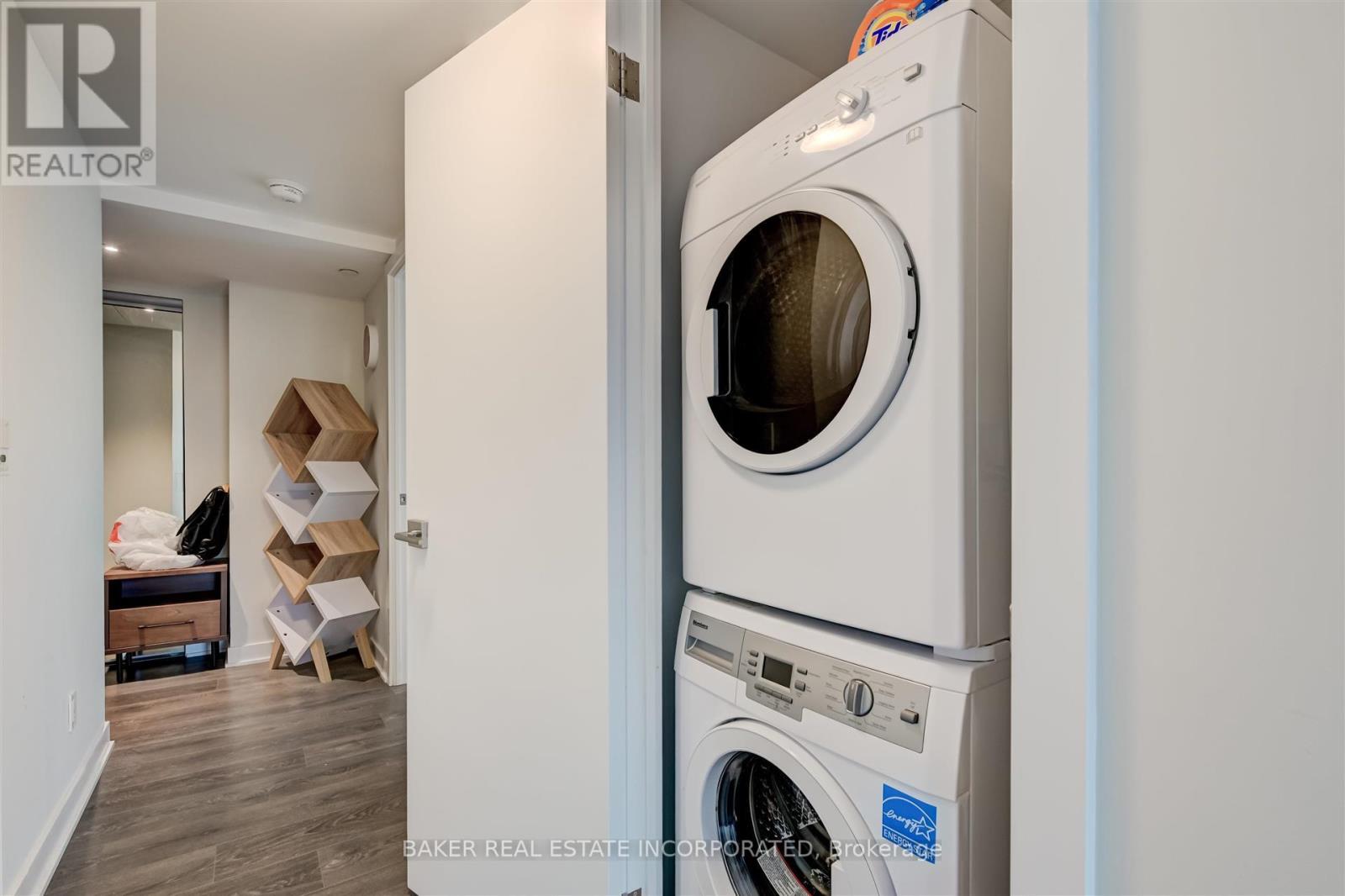 1802 - 188 Cumberland Street, Toronto, Ontario  M5R 0B6 - Photo 19 - C12979836