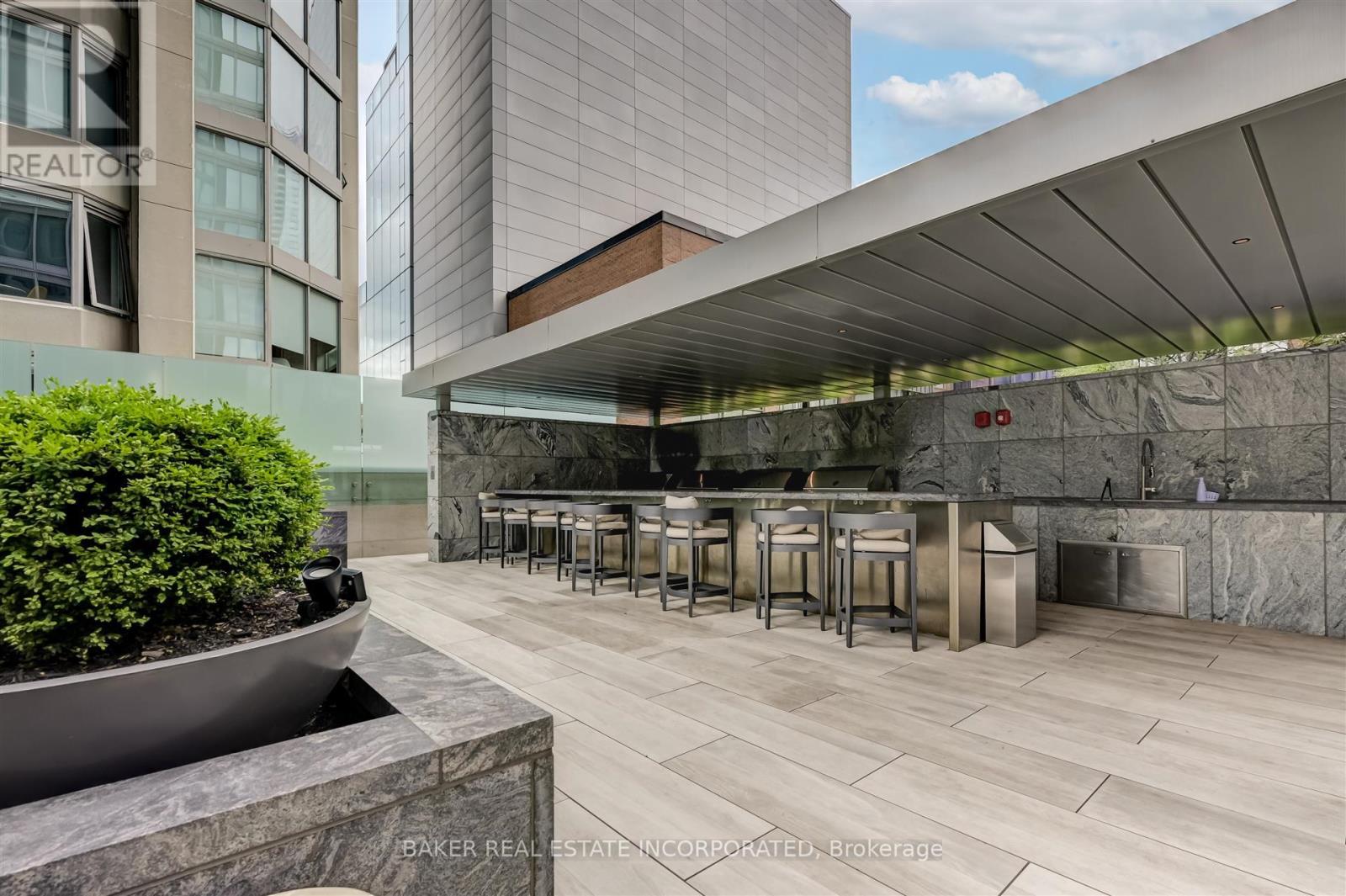 1802 - 188 Cumberland Street, Toronto, Ontario  M5R 0B6 - Photo 21 - C12979836