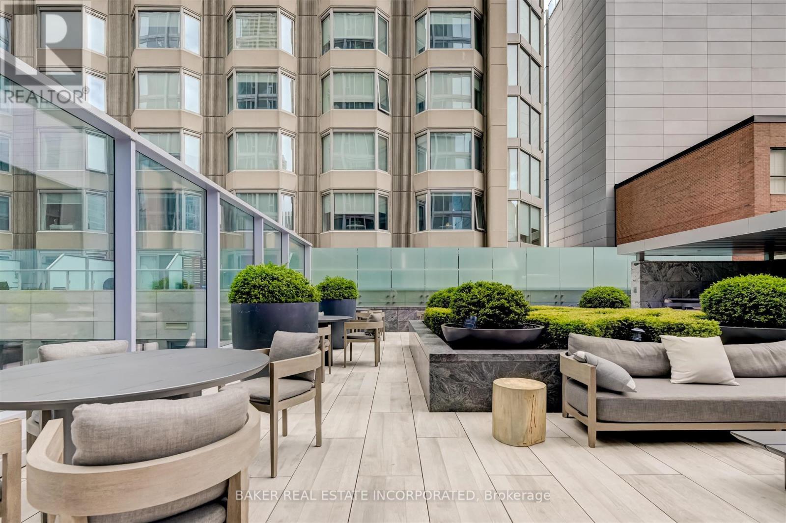 1802 - 188 Cumberland Street, Toronto, Ontario  M5R 0B6 - Photo 22 - C12979836