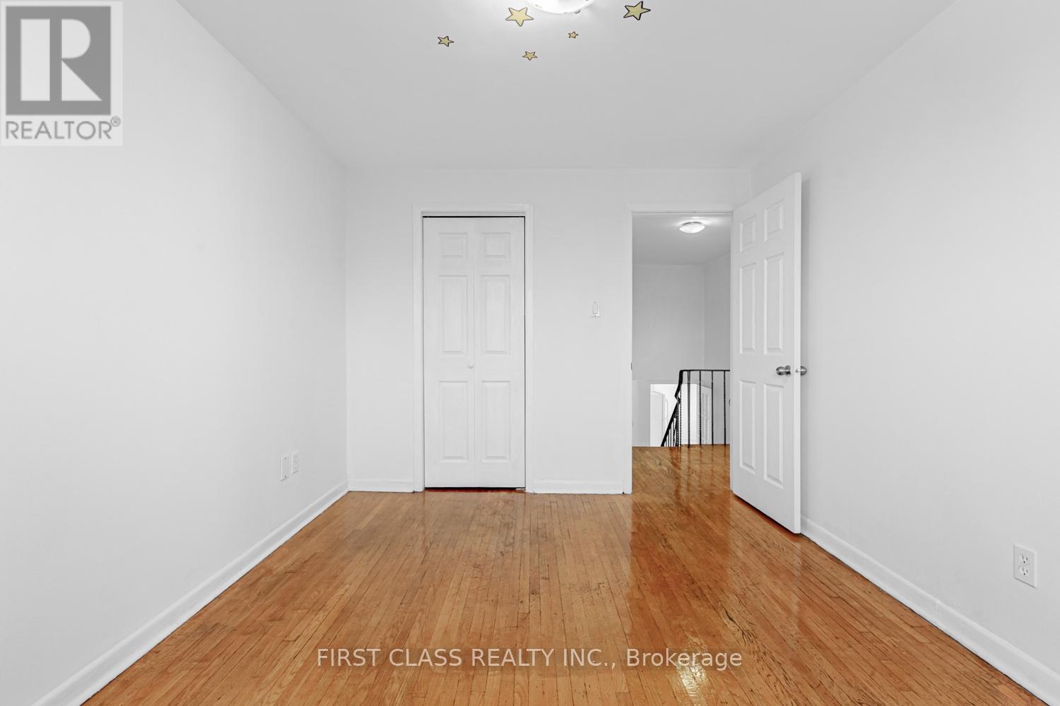 211 Shawnee Circle, Toronto (Pleasant View), Ontario  M2H 2Y3 - Photo 11 - C12979840