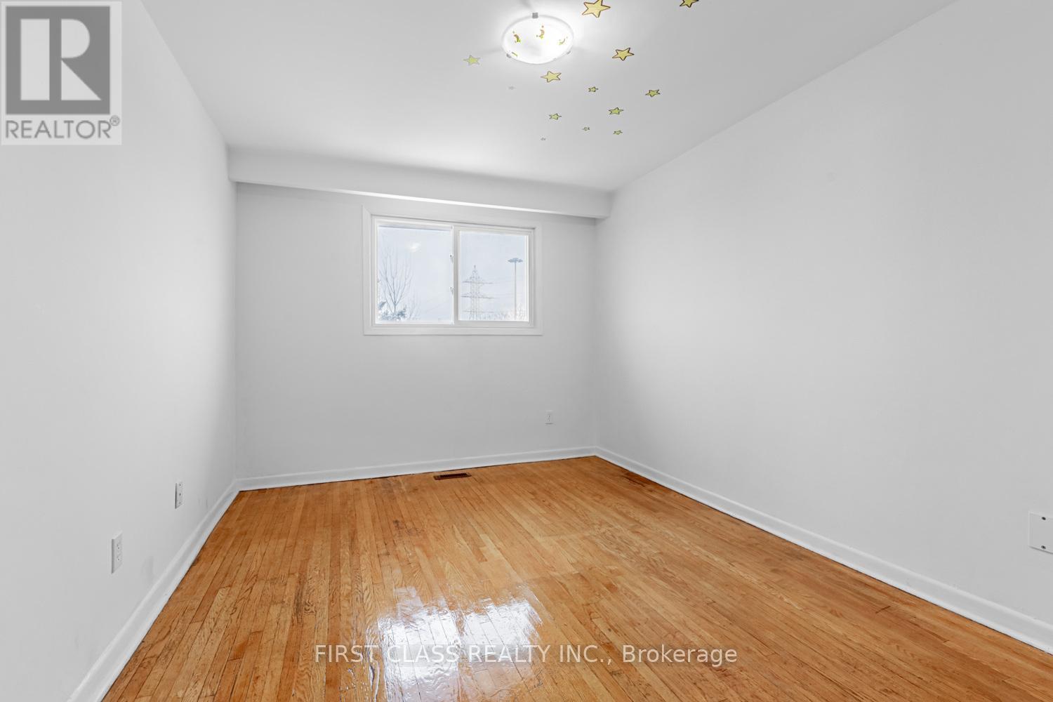 211 Shawnee Circle, Toronto (Pleasant View), Ontario  M2H 2Y3 - Photo 12 - C12979840