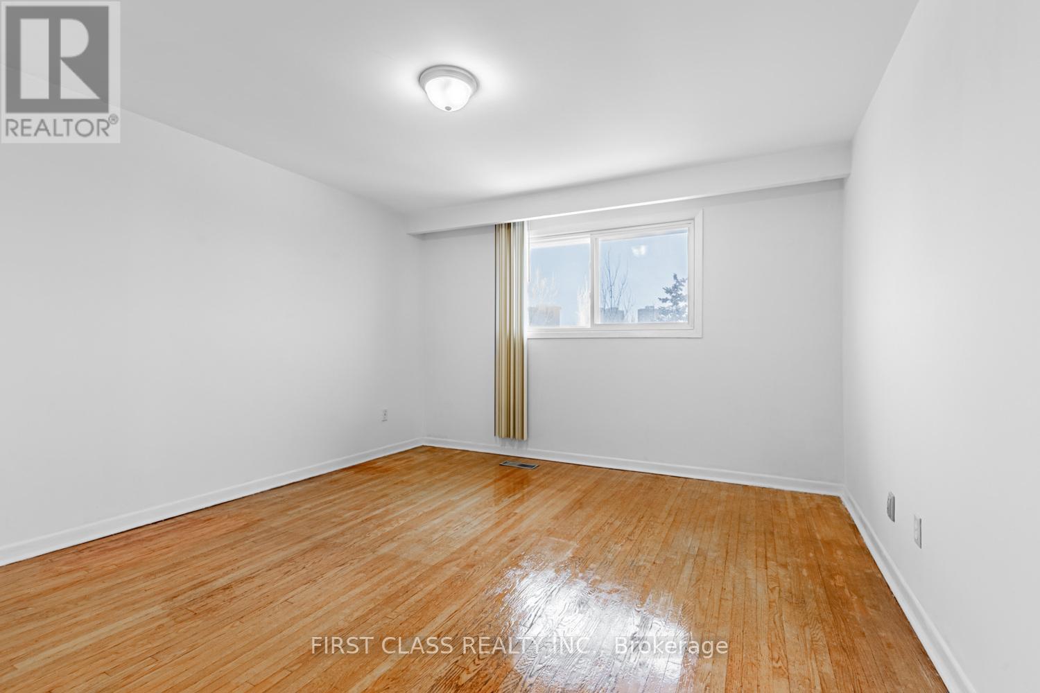211 Shawnee Circle, Toronto (Pleasant View), Ontario  M2H 2Y3 - Photo 14 - C12979840
