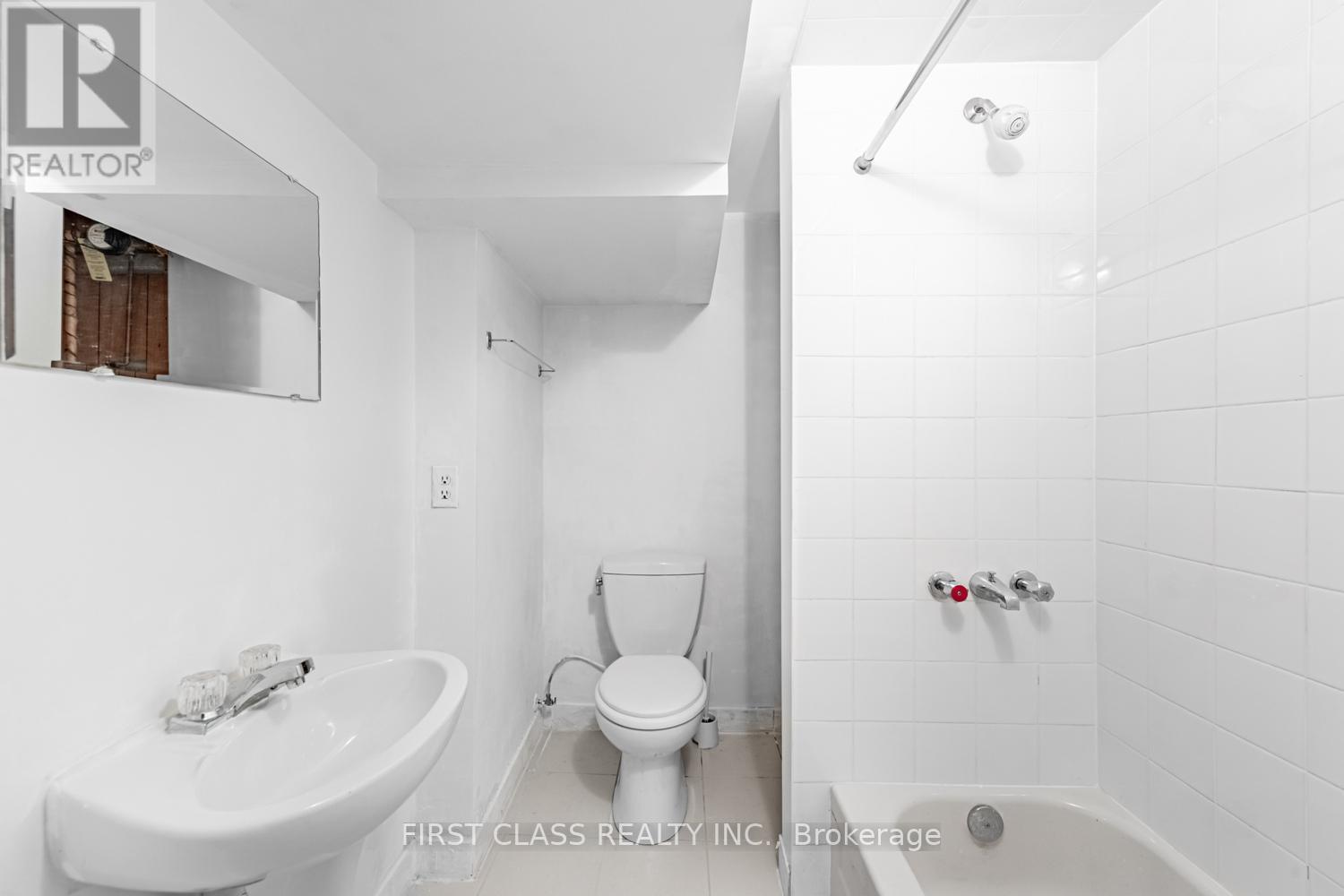 211 Shawnee Circle, Toronto (Pleasant View), Ontario  M2H 2Y3 - Photo 26 - C12979840