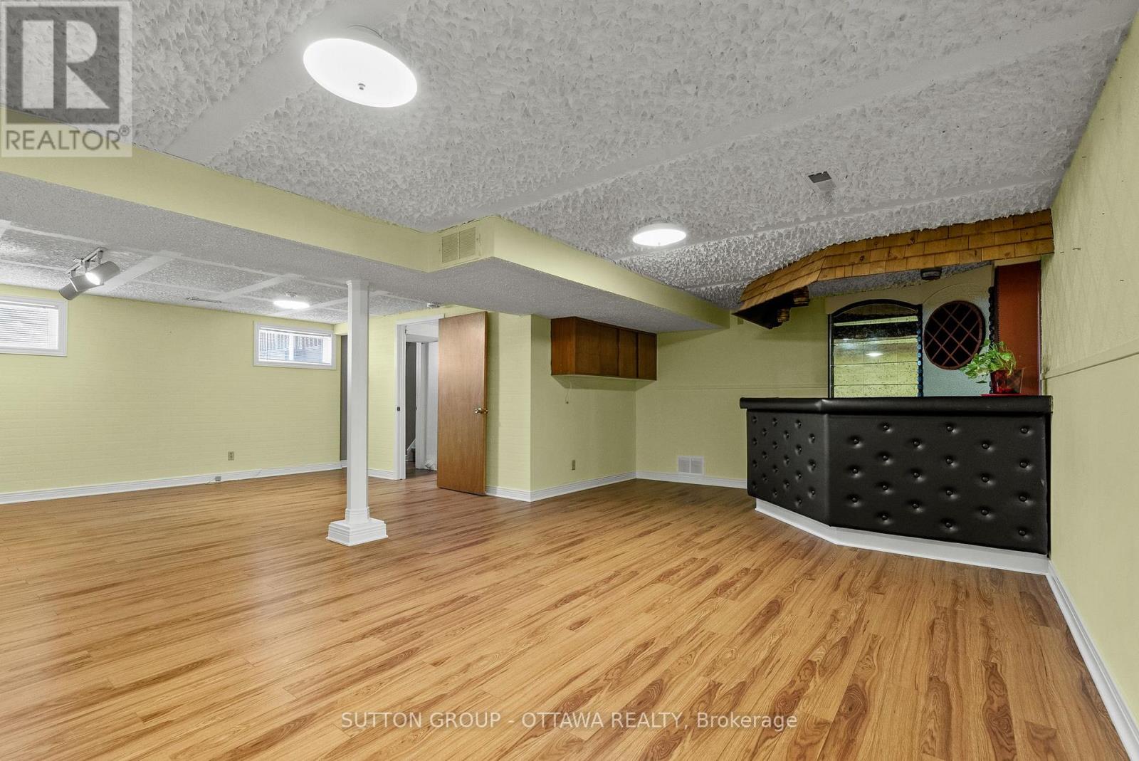 9 Aberfeldy Street, Ottawa, Ontario  K2H 6H6 - Photo 29 - X12977584