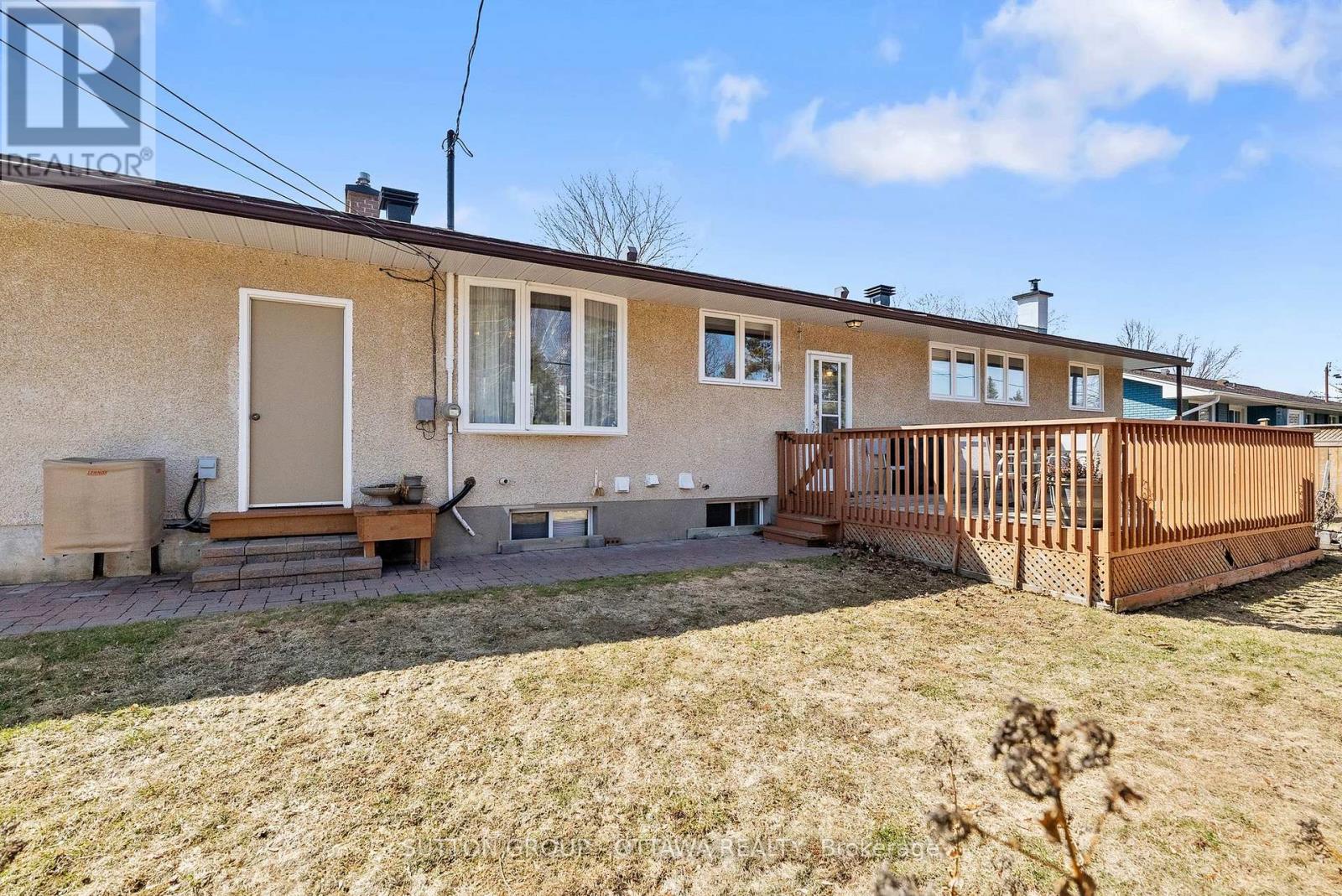 9 Aberfeldy Street, Ottawa, Ontario  K2H 6H6 - Photo 41 - X12977584