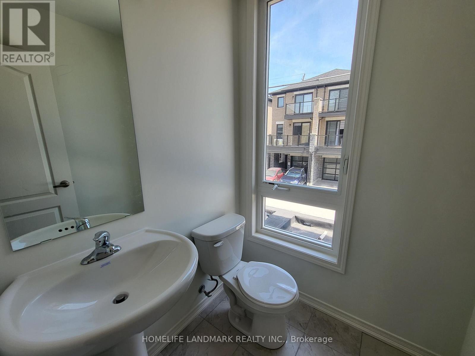 1436 Coral Springs Path, Oshawa, Ontario  L1K 3G1 - Photo 5 - E12979808