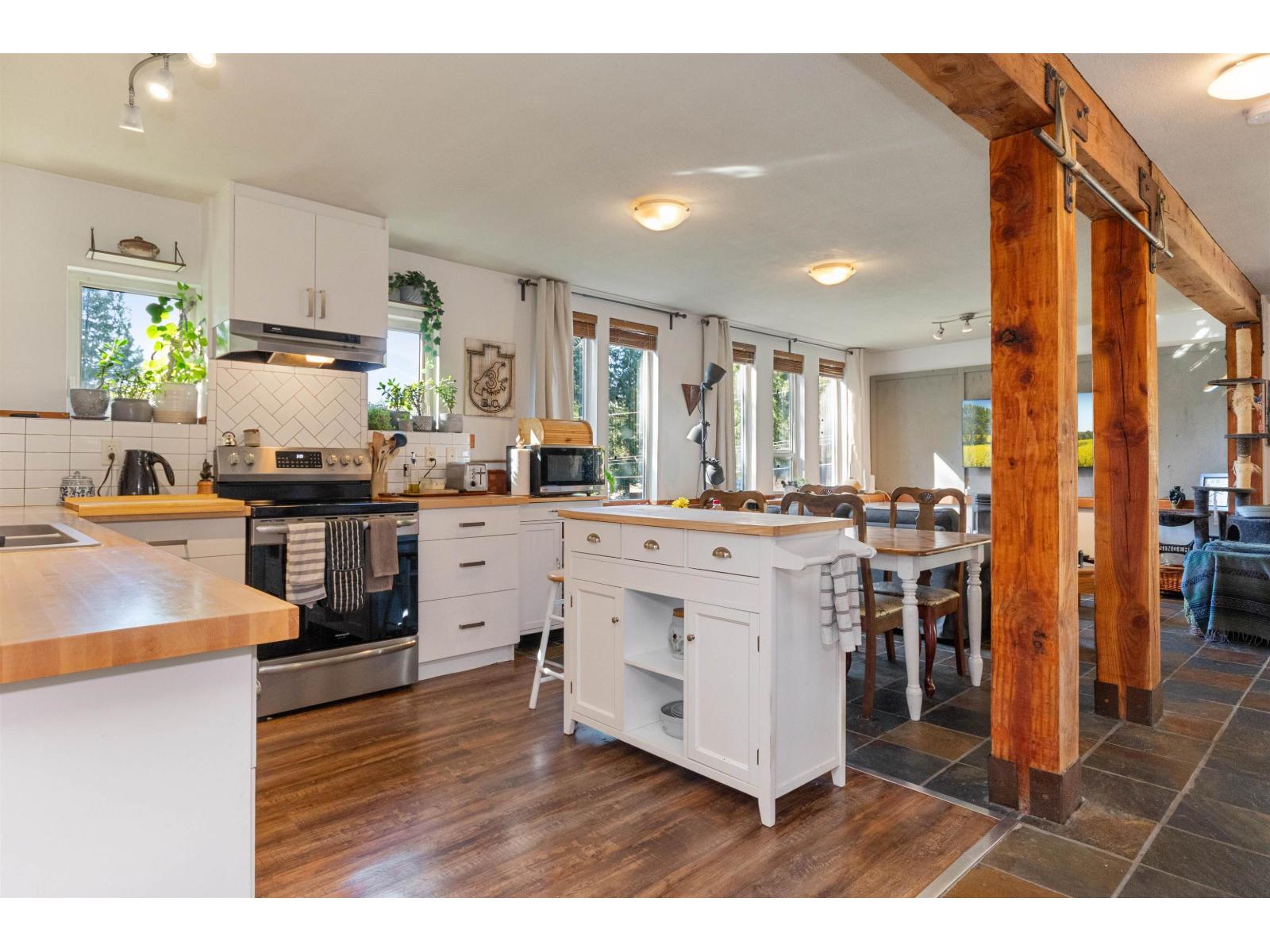 66662 Summer Road, Hope, Hope, British Columbia  V0X 1L1 - Photo 6 - R3109512