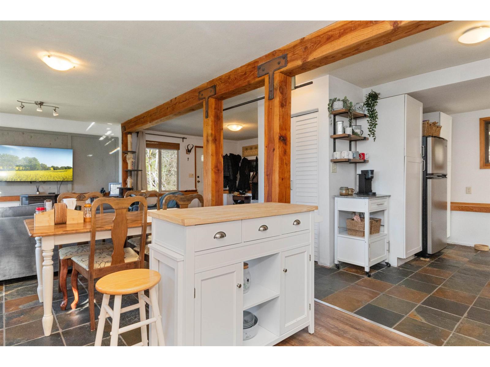 66662 Summer Road, Hope, Hope, British Columbia  V0X 1L1 - Photo 8 - R3109512