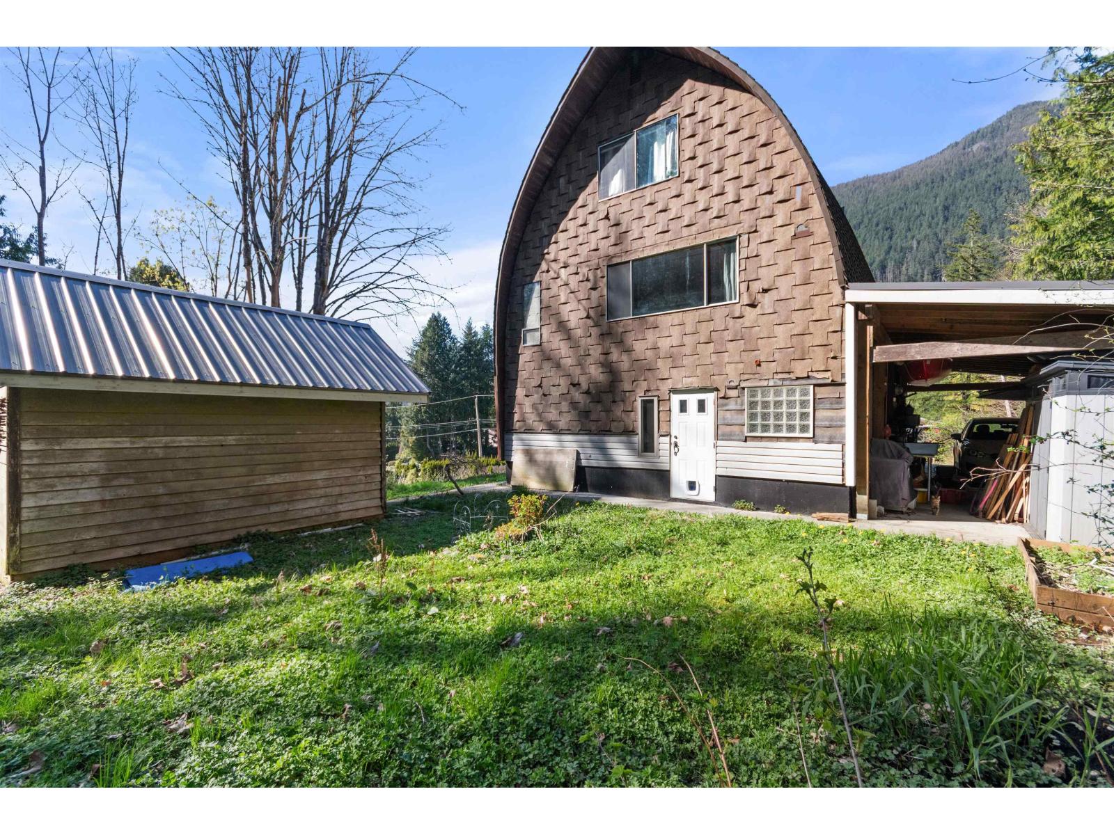 66662 Summer Road, Hope, Hope, British Columbia  V0X 1L1 - Photo 34 - R3109512