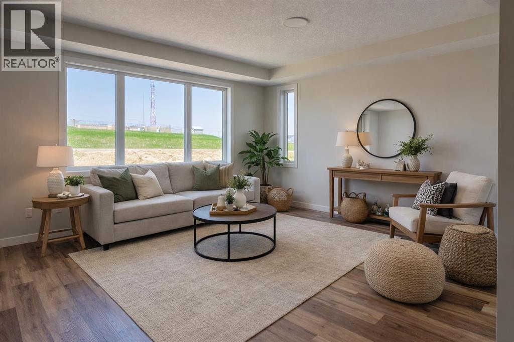 117 Crestview Boulevard, Sylvan Lake, Alberta  T4S 0V8 - Photo 2 - A2273680