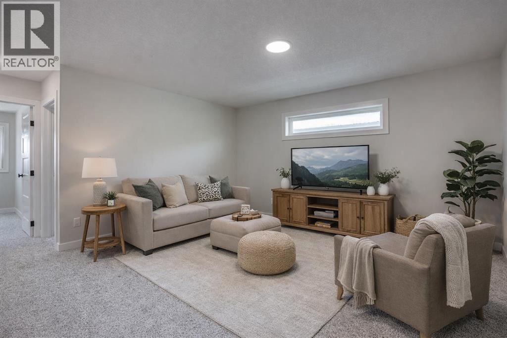 117 Crestview Boulevard, Sylvan Lake, Alberta  T4S 0V8 - Photo 5 - A2273680