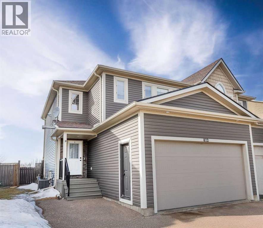 822 28 Street, Wainwright, Alberta  T9W 0A7 - Photo 1 - A2292678
