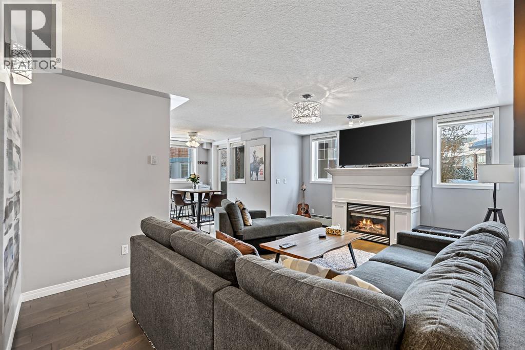 110, 2416 Erlton Street SW, Calgary, Alberta