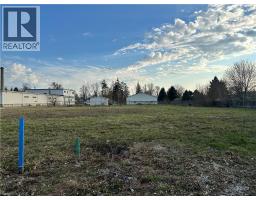 205 CROSS Street E, Dunnville, Ontario