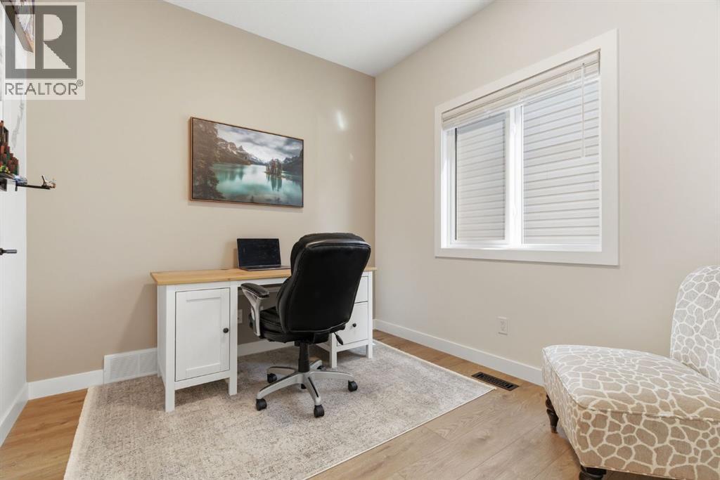 117 Ranchers View, Okotoks, Alberta  T1S 5R7 - Photo 5 - A2293161