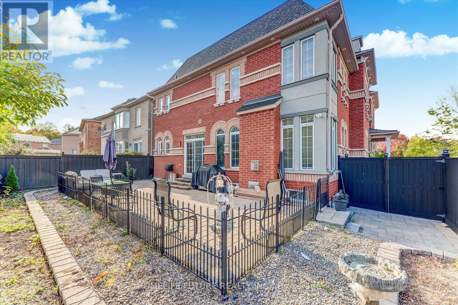 149 Stonechurch Crescent, Markham, Ontario  L6B 0L2 - Photo 38 - N12979800