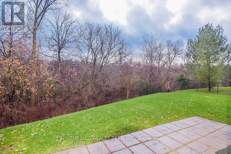 238 Deerglen Terrace, Aurora (Aurora Grove), Ontario  L4G 6Y6 - Photo 19 - N12979804